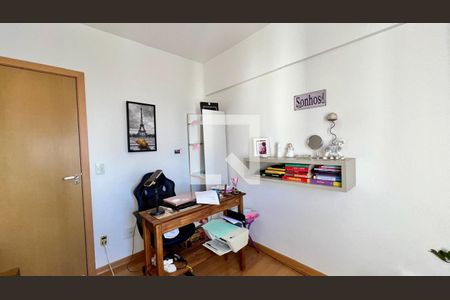 quarto 1 de apartamento à venda com 4 quartos, 180m² em Buritis, Belo Horizonte