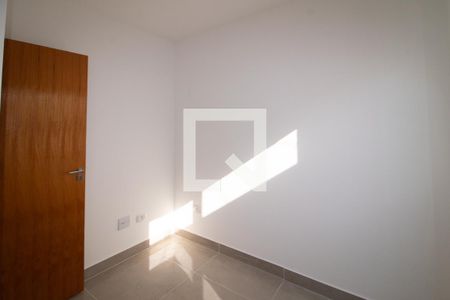 Quarto 1 de apartamento para alugar com 2 quartos, 30m² em Vila Maria Alta, São Paulo