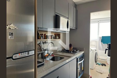 Cozinha  de apartamento à venda com 2 quartos, 59m² em Vila Anastácio, São Paulo
