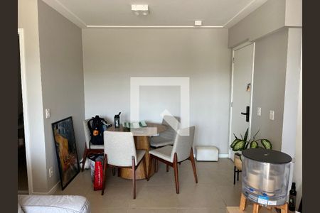 Sala de apartamento à venda com 2 quartos, 59m² em Vila Anastácio, São Paulo