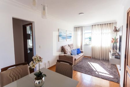 Sala de apartamento para alugar com 3 quartos, 110m² em Fernao Dias , Belo Horizonte