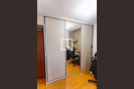 Armário do Quarto 1 de apartamento à venda com 3 quartos, 110m² em Fernao Dias , Belo Horizonte
