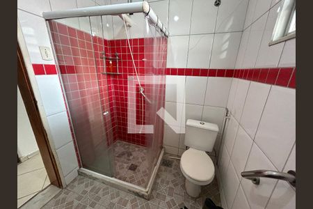 Banheiro  de casa para alugar com 2 quartos, 160m² em Marechal Hermes, Rio de Janeiro
