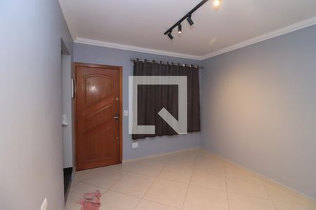 Sala de TV de casa de condomínio para alugar com 2 quartos, 52m² em Vila Esperança, São Paulo