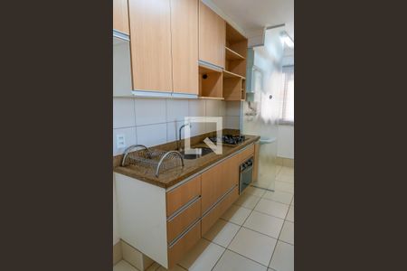 Cozinha e Área de Serviço de apartamento à venda com 3 quartos, 70m² em Vila Aurocan, Campinas