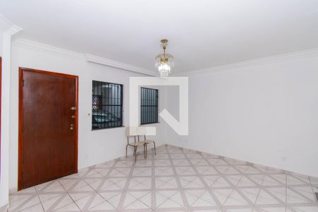 Sala de casa à venda com 3 quartos, 121m² em Vila Lucia, São Paulo