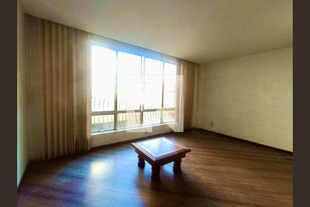 Sala de apartamento à venda com 3 quartos, 129m² em Copacabana, Rio de Janeiro