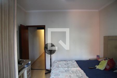 Suíte 01 de casa à venda com 3 quartos, 200m² em Vila Galvão, Guarulhos