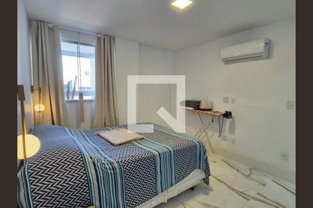 Quarto de apartamento para alugar com 2 quartos, 70m² em Recreio dos Bandeirantes, Rio de Janeiro
