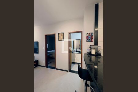 sala de apartamento à venda com 1 quarto, 50m² em Buritis, Belo Horizonte