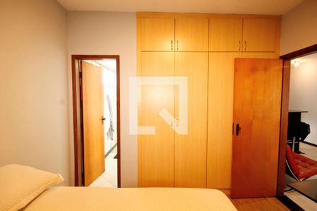 quarto de apartamento à venda com 1 quarto, 50m² em Buritis, Belo Horizonte