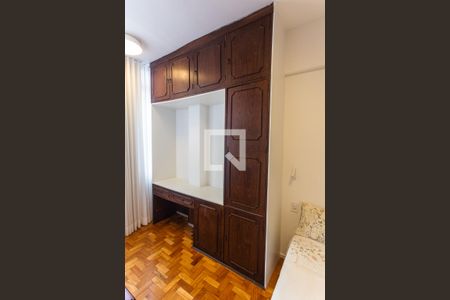 Armário da Suíte de apartamento para alugar com 3 quartos, 90m² em Centro, Belo Horizonte