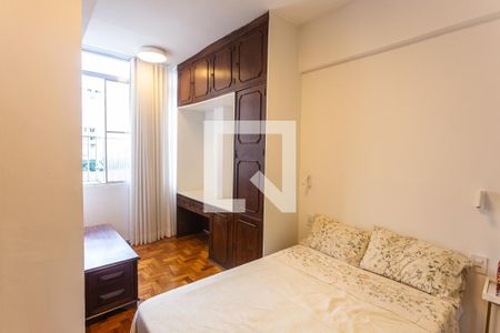 Suíte de apartamento para alugar com 3 quartos, 90m² em Centro, Belo Horizonte