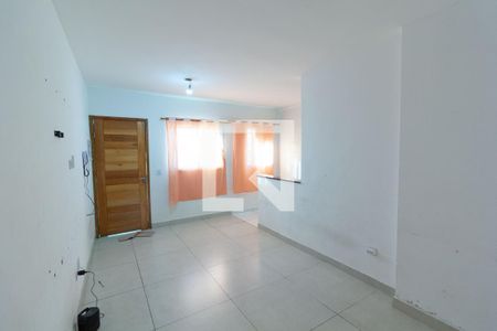 Sala de apartamento para alugar com 3 quartos, 80m² em Carrão, São Paulo