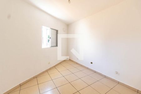Quarto 2 de casa para alugar com 2 quartos, 70m² em Vila Celeste, São Paulo