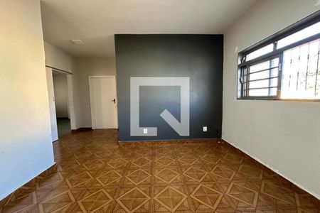 Sala de casa para alugar com 3 quartos, 100m² em Ipiranga, Ribeirão Preto