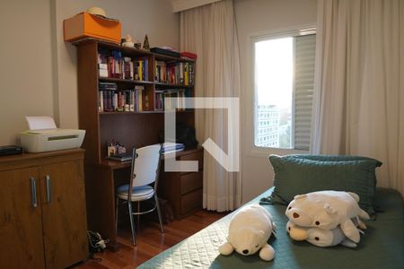 Quarto de apartamento à venda com 3 quartos, 126m² em Cerqueira César, São Paulo