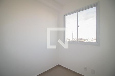 Quarto 2 de apartamento para alugar com 2 quartos, 32m² em Parque Vitoria, São Paulo