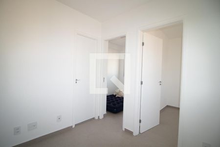 Sala  de apartamento para alugar com 2 quartos, 32m² em Parque Vitoria, São Paulo