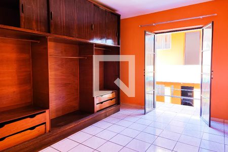 Casa para alugar com 7 quartos, 400m² em Santa Maria, Santo André