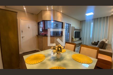 Sala de apartamento à venda com 3 quartos, 85m² em Estoril, Belo Horizonte