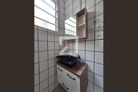 Banheiro de apartamento para alugar com 3 quartos, 85m² em Parada Inglesa, São Paulo