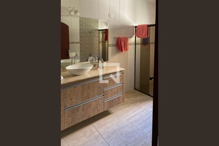 Banheiro de casa para alugar com 2 quartos, 400m² em Santana, São Paulo