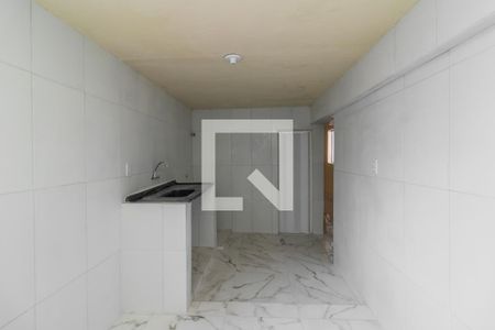 Cozinha de casa para alugar com 1 quarto, 50m² em Vila Campanela, São Paulo