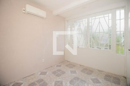 Quarto 2 de apartamento para alugar com 2 quartos, 60m² em Costa E Silva, Porto Alegre