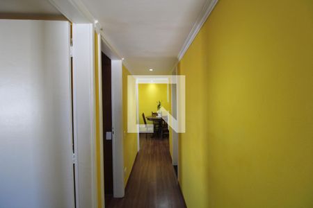 Corredor de apartamento à venda com 3 quartos, 75m² em Jardim Umuarama, São Paulo