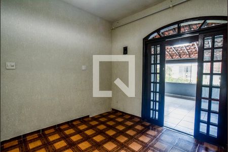 Sala de casa à venda com 3 quartos, 209m² em Parque Gerassi, Santo André
