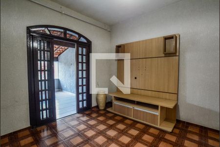 Sala de casa para alugar com 3 quartos, 209m² em Parque Gerassi, Santo André