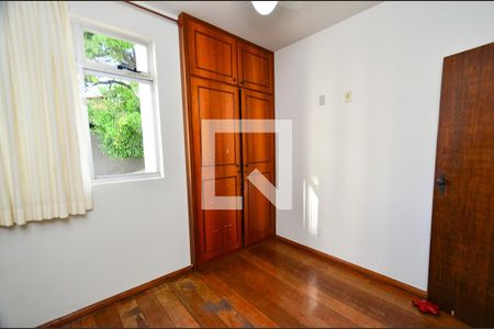 Quarto1 de apartamento à venda com 3 quartos, 120m² em Sagrada Família, Belo Horizonte