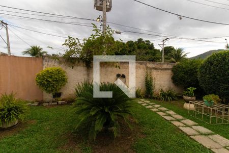 Casa à venda com 710m², 4 quartos e 4 vagas Casa à venda com 710m², 4 quartos e 4 vagasSuíte 1 vista