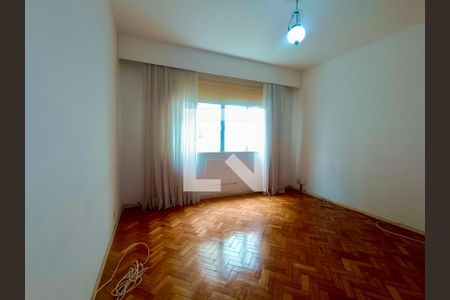 Apartamento à venda com 130m², 3 quartos e sem vagaSala