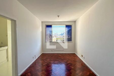 Sala de apartamento à venda com 2 quartos, 80m² em Leme, Rio de Janeiro