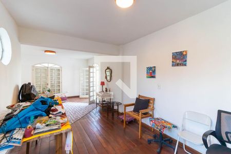 Casa de condomínio à venda com 354m², 5 quartos e 2 vagasSala Piso Térreo