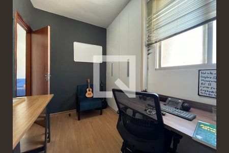 quarto 2 de apartamento à venda com 2 quartos, 60m² em Grajaú, Belo Horizonte