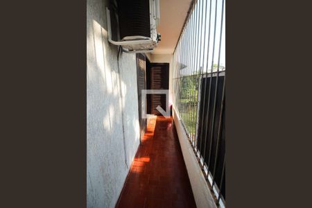 Apartamento para alugar com 90m², 2 quartos e 1 vaga Apartamento para alugar com 90m², 2 quartos e 1 vagaSacada do Quarto 2