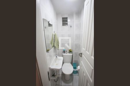 Lavabo de casa de condomínio à venda com 3 quartos, 87m² em Taquara, Rio de Janeiro