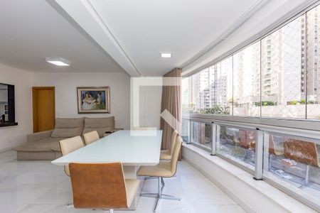 Varanda de apartamento à venda com 3 quartos, 104m² em Vila da Serra, Nova Lima