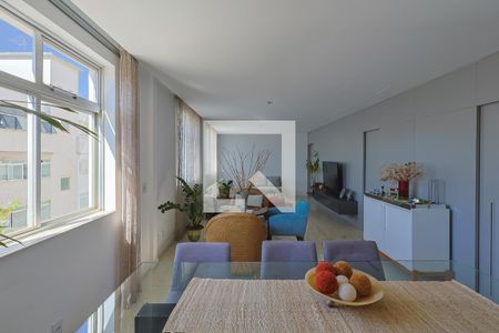 Apartamento à venda com 3 quartos, 140m² em Sion, Belo Horizonte