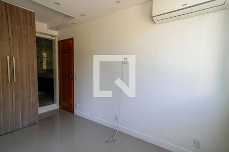Suite de apartamento para alugar com 2 quartos, 70m² em Santana, Niterói