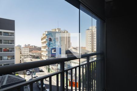 Varanda de kitnet/studio para alugar com 0 quarto, 26m² em Tucuruvi, São Paulo