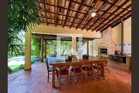 Casa à venda com 4 quartos, 574m² em Jardim Botânico (Sousas), Campinas