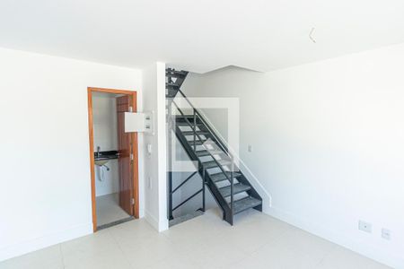 Sala de apartamento à venda com 2 quartos, 100m² em Irajá, Rio de Janeiro