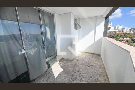Apartamento à venda com 3 quartos, 117m² em Buritis, Belo Horizonte