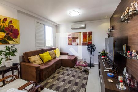 Sala de TV de casa de condomínio à venda com 3 quartos, 152m² em Tanquinho, Santana de Parnaíba