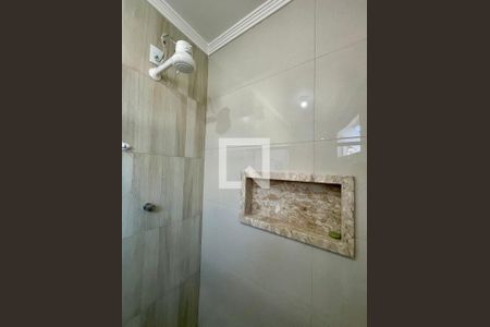 Casa à venda com 159m², 4 quartos e 2 vagas Casa à venda com 159m², 4 quartos e 2 vagasBanheiro 3