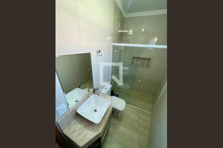 Casa à venda com 159m², 4 quartos e 2 vagas Casa à venda com 159m², 4 quartos e 2 vagasBanheiro 3